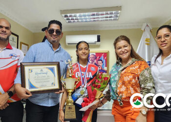 Gobernación reconoce atleta ocoeña obtuvo Oro en torneo Juvenil de Voleibol