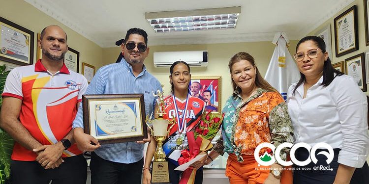 Gobernación reconoce atleta ocoeña obtuvo Oro en torneo Juvenil de Voleibol