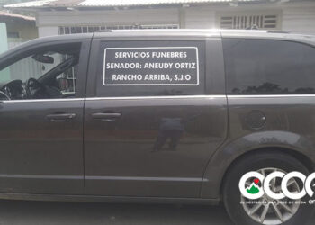 Senador Aneudy Ortiz Sajiun entrega carro fúnebre al municipio de Rancho Arriba