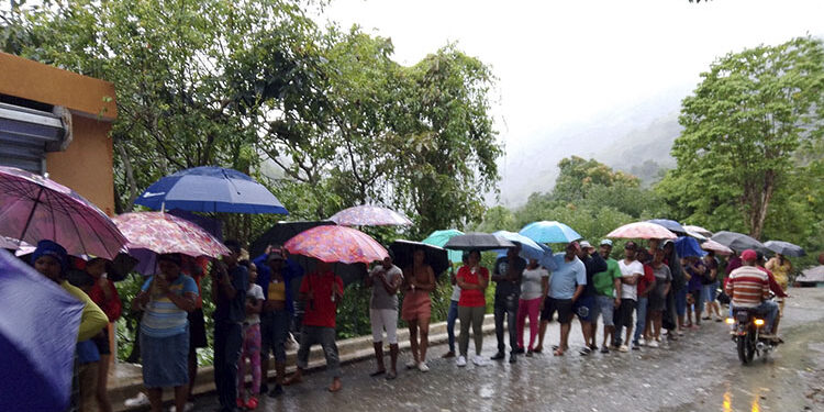 VIDEO | Autoridades  de Ocoa trabajan unidos para apoyar comunidades afectadas por las lluvias