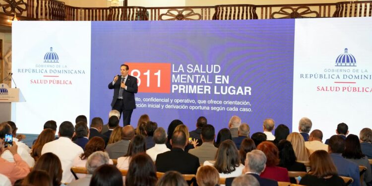 Gobierno pone en marcha la línea 811 y fortalece la atención primaria en salud mental