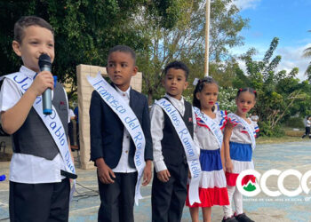 Escuela Altagracia Irma Brito conmemora el 182 aniversario de la Independencia Nacional