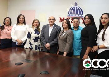 MESCyT invita a la juventud a convocatoria de Becas Nacionales 2026 con prioridad en áreas STEM y STEAM