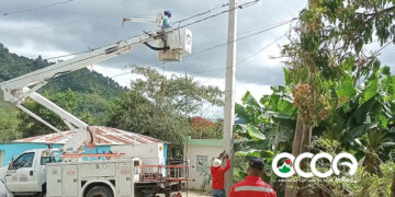 Edesur desarrolla amplio operativo de regularización en Nizao, San José de Ocoa