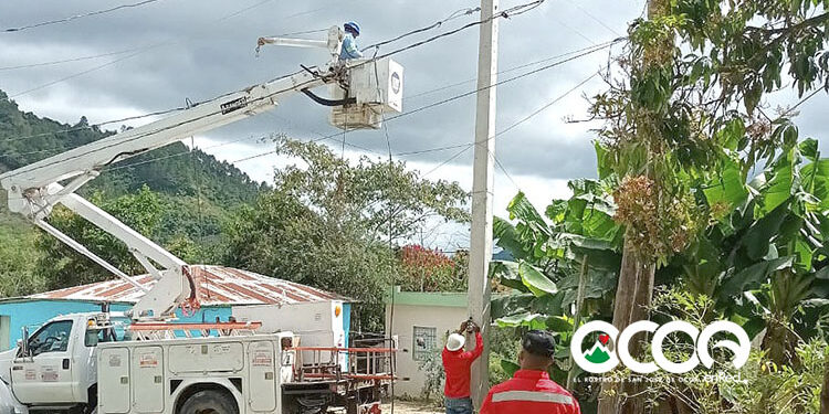Edesur desarrolla amplio operativo de regularización en Nizao, San José de Ocoa