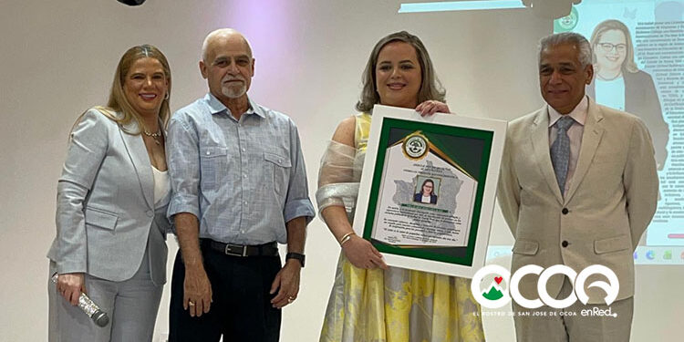 Orgullo dominicano: ocoeña se destaca en el sistema educativo de Nueva York