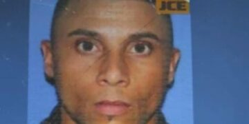 Hombre hiere con machete a estudiante de 16 años en Rancho Arriba