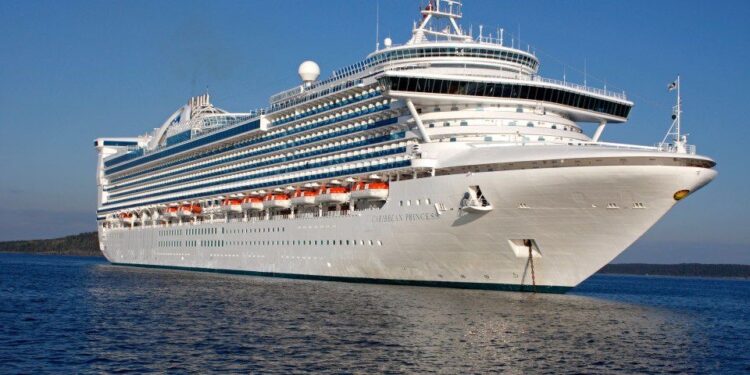 Pasajeros aislados por norovirus no desembarcaron en Puerto Plata, informa Salud Pública