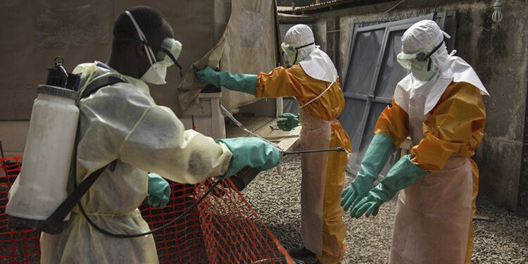Ministerio de Salud emite medidas preventivas ante brote de Ébola en África y establece monitoreo a viajeros