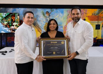 Coralia Lebrón se integra a la Cámara de Comercio Empresarial de Santo Domingo Norte