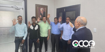 Danilo Medina juramenta siete jóvenes ocoeños en el PLD