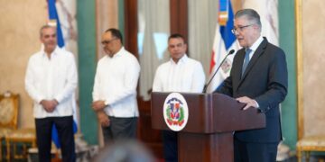 Presidente Abinader juramenta Comité Dominicano de Salud Mental Penitenciaria