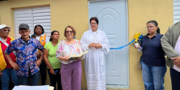 Club de Leones de Ocoa mejora calidad de vida de familia vulnerable con entrega de casa
