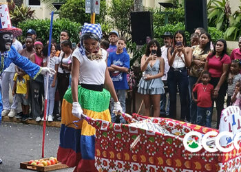 Ocoa revive su carnaval tras ocho años de ausencia, entre celebración cultural y críticas por falta de autoridades