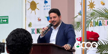 Colegio La Altagracia honra a Pascual Estrella al designar aula con su nombre