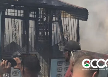 Diputado  ofrece techo y apoyo inmediato a familia que quedó sin hogar tras incendio