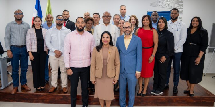 ETED fortalece la cultura de cumplimiento y gobernanza en la Cuarta Sala de Energía y Sostenibilidad