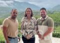 Omar Estrella se juramenta en la Fuerza del Pueblo