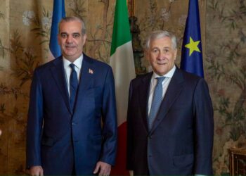 Abinader y Tajani acuerdan fortalecer cooperación, inversiones y seguridad entre RD e Italia