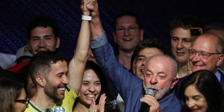 ¿Habrá Lula Da Silva señalado a su futuro sucesor el joven “general digital” André Janones?